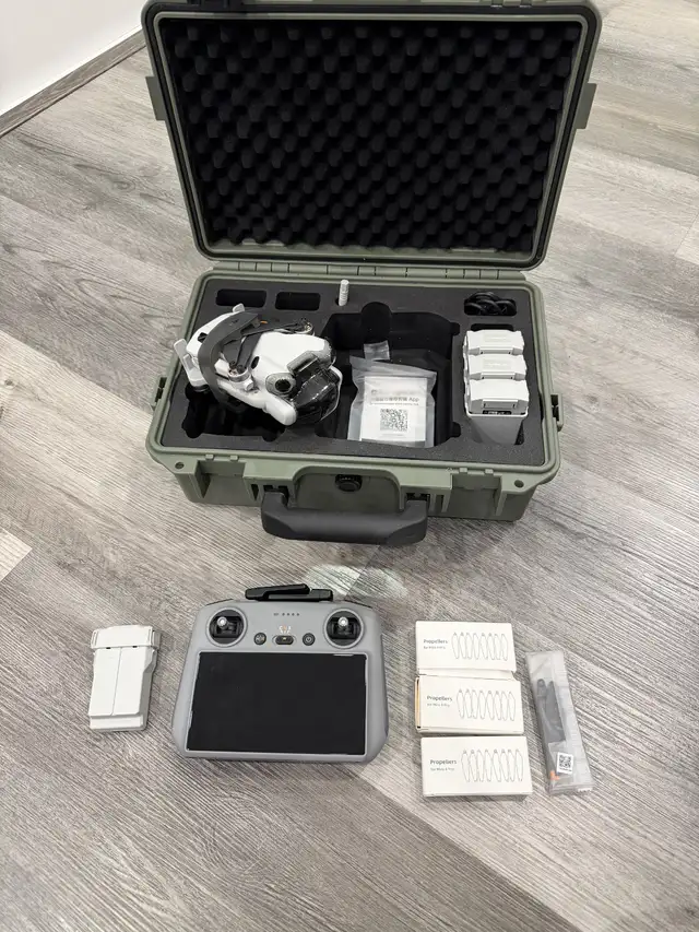 DJI Mini 4 Pro Fly More Combo Plus - DJI RC 2 | Cameras & Camcorders ...
