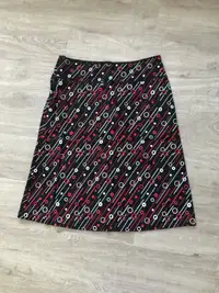 New women’s skirt 