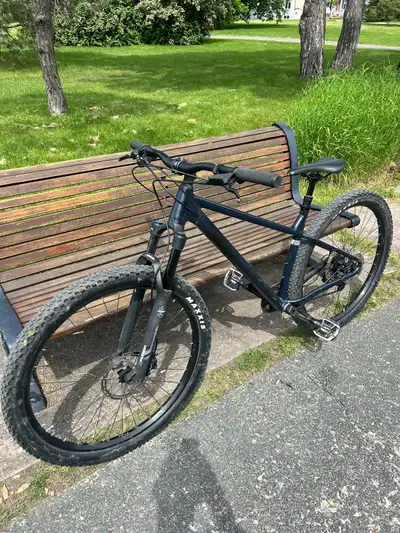 2023 Norco Fluid size large, View more