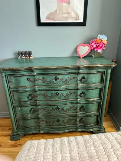 Turquoise bureau, View more