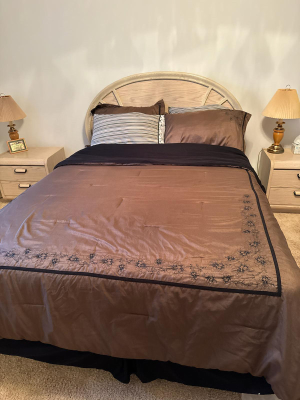 Beautiful furnished Bedroom at East Credit in Short Term Rentals in Mississauga / Peel Region