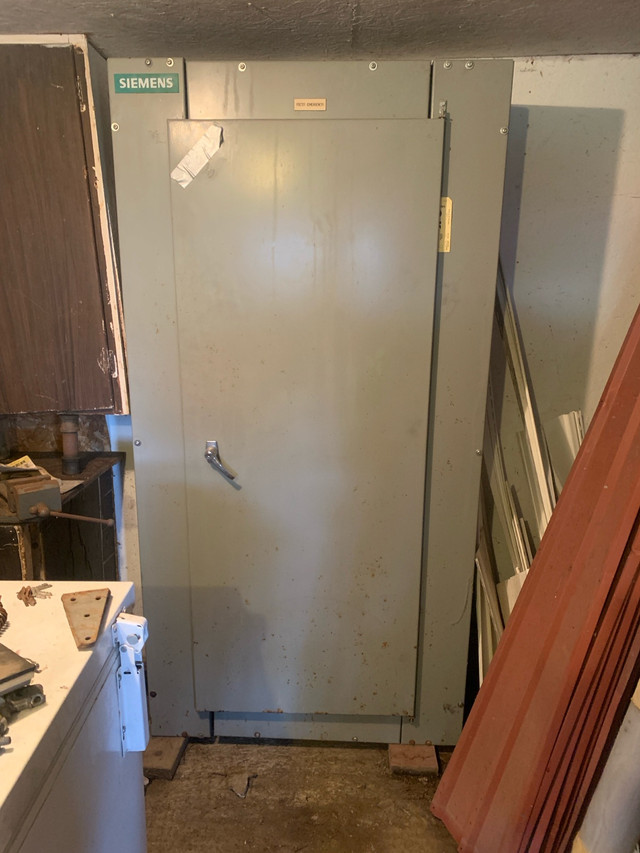 steel tool electrical / gun caninet in Tool Storage & Benches in Pembroke