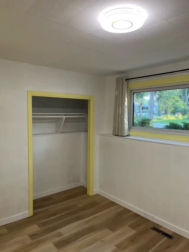 Room for rent, close to university & saskpoly & ring road in Room Rentals & Roommates in Regina - Image 3