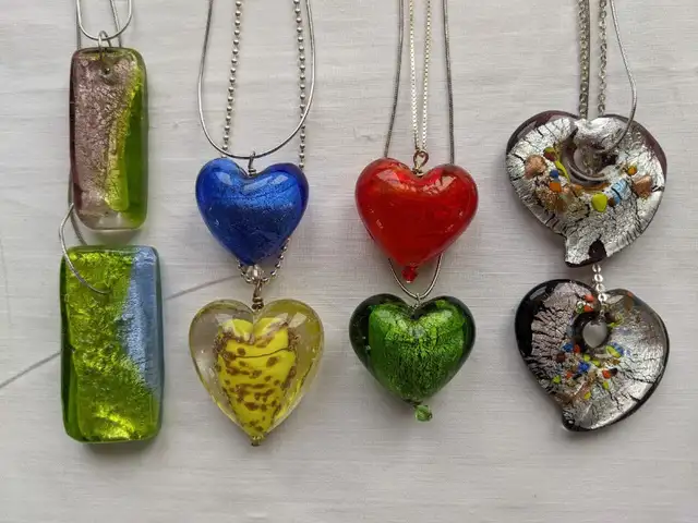 Murano Glass Pendants on Leather or Silver Chains $7 to $24 in Jewellery & Watches in Oakville / Halton Region - Image 4