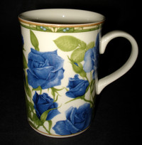 Royal bone China mugs for coffee or tea