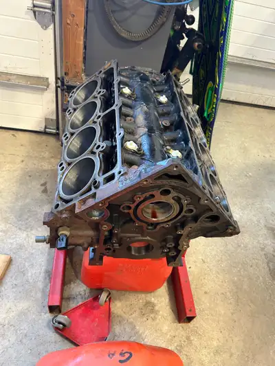 2012 gen 3 5.7 hemi core. Complete engine disassembled, minus the camshaft and lifters. Engine had a...