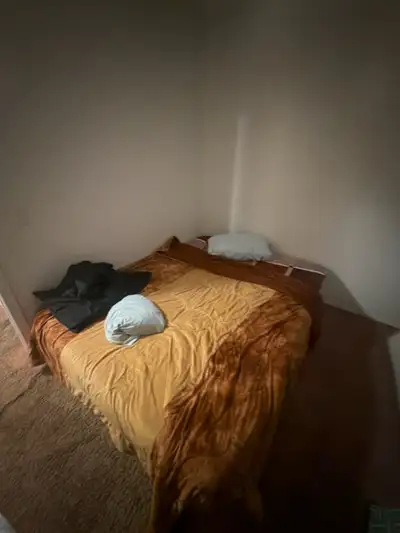 Room in rent near Gurdwara &train station