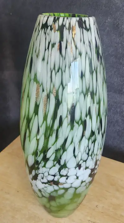 Like New Green Vase No Cracks or Chips, View more