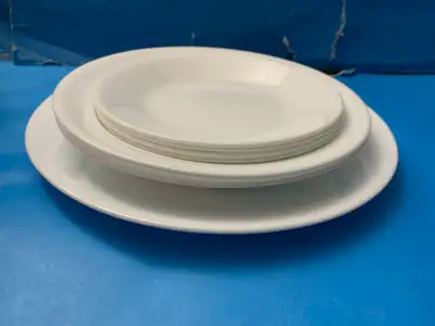 Corelle Dishes/Plates-7 pcs-10.25”-1 pc-6.75”-4pc-8.5”-2 pc-, View more