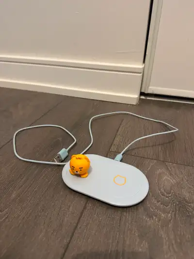 KakaoTalk Wireless Charger, compatible with Samsung smartphones. Condition Like New. Pick up only in...