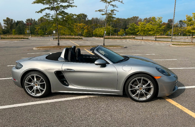 PORSCHE BOXSTER 2019 *** 4 426 KM *** dans Autos et camions  à Laval/Rive Nord - Image 4