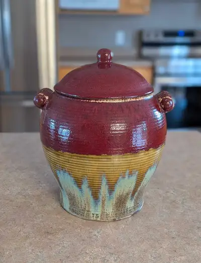 Decorative Red Pot with Cover, View more