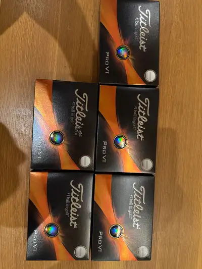 Titleist Pro V1 Golf Balls Enhanced Alignment, View more