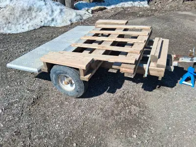 6ft. Wide, Low-Rider Trailer w/*Solid Mounted Axle./*For 2"ball Asking only $120, and does flip up a...