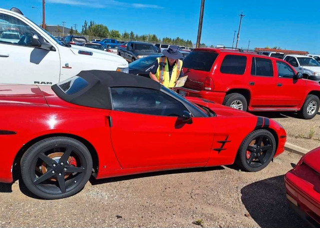 corvette convertible  in Cars & Trucks in Belleville - Image 4