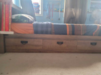Childrens Bed with Drawers 