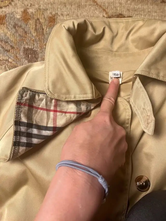  Stylish winter jacket for kids in Kids & Youth in Oakville / Halton Region - Image 5