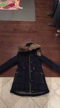 Manteau d’hiver bleu marin Zara