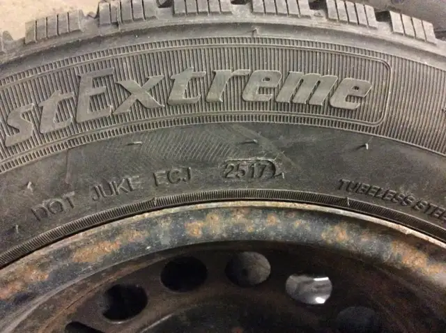 215/60/16 Westlake winter tires on rims in Tires & Rims in City of Toronto - Image 9