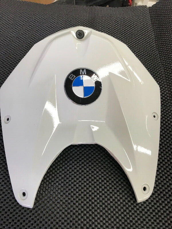 New BMWs1000rr OEM Tank Air Box cover Fairing Top BMW Logo White in Other in City of Toronto - Image 3