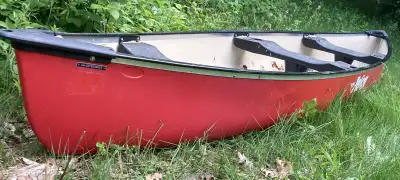 15.5-foot canoe, holds 3 to 4 persons it perfect on the lake ready for pickup price $780 I have for...