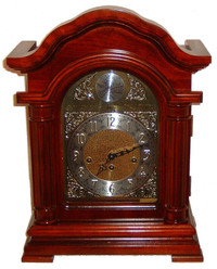 Hentschel "Newcastle" Mantel Clock