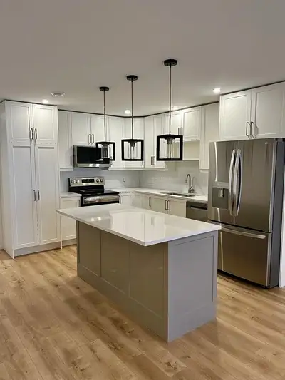 Available October 1st or November 1st – Modern 3-Bedroom Home in Stratford’s Kelly Heights Built in...