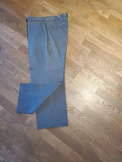 Dockers Dress Pant 34x30, View more