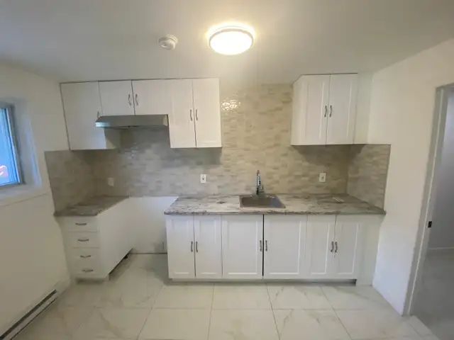 Luxueux 3 ½ Neuf à Louer – Anjou – Avec Stationnement Privé in Houses for Sale in City of Montréal - Image 10