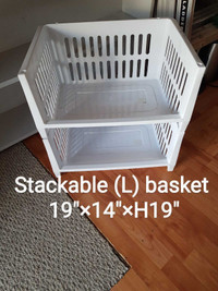 Stackable organizer Basket ** still like New condition (19"×14"×