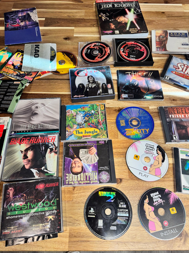older pc games and book collections in Other in Ottawa - Image 3