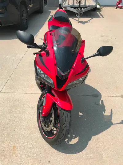 Sweet Machine all ready to go for the season! Has All the goodies!!! Fresh oil change and filter!! H...