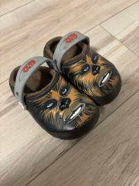 Star Wars Chewbacca Toddler Boys Size 7 Sandals/Crocs For Sale