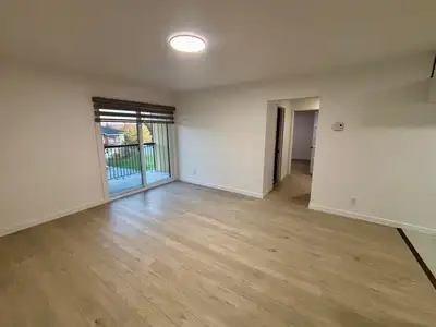 Venez visiter ces appartements 4.5 disponibles à Thetford Mines, avec des loyers variant entre 750$...