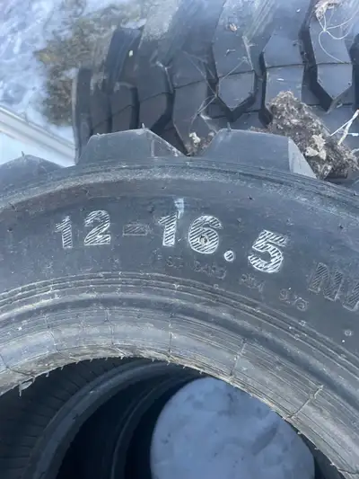 Skid steer tires for sale 
