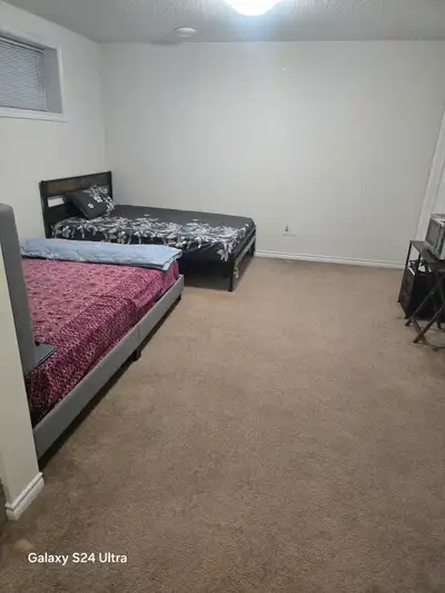 1 bed 1 bath basement suite for girls
