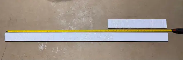 Solid Quartz Backsplash and Sidesplash