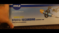 Pyle (PMKSH01) Suspension Boom Scissor Microphone Stand Studio R
