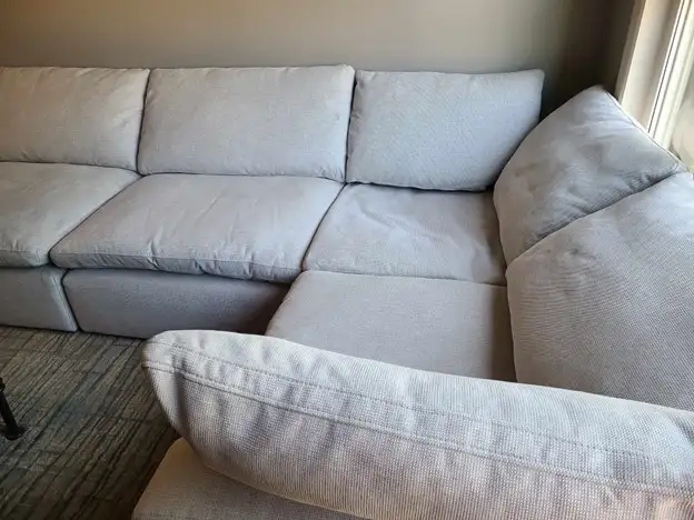 Modular Sofa – Excellent Condition in Couches & Futons in Guelph - Image 7