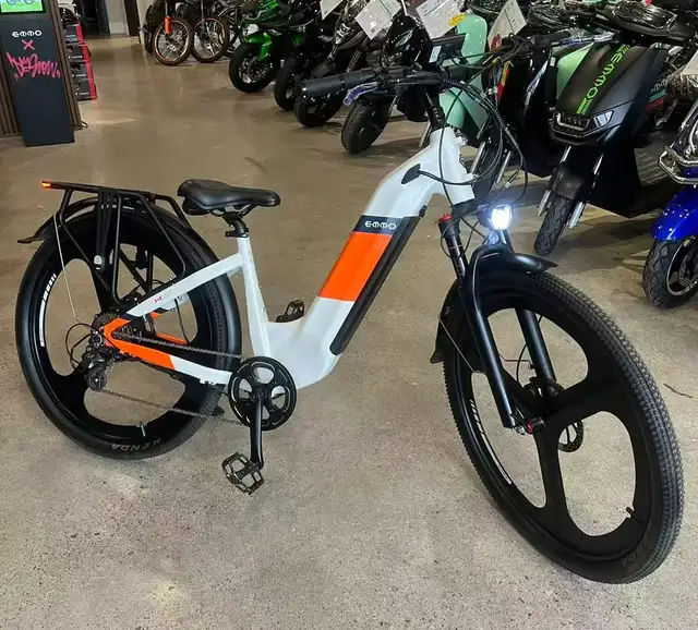 Showroom Demo EMMO Pulse Pro-Ivory Orange | Demo sale $300 OFF!! in eBike in City of Toronto - Image 3