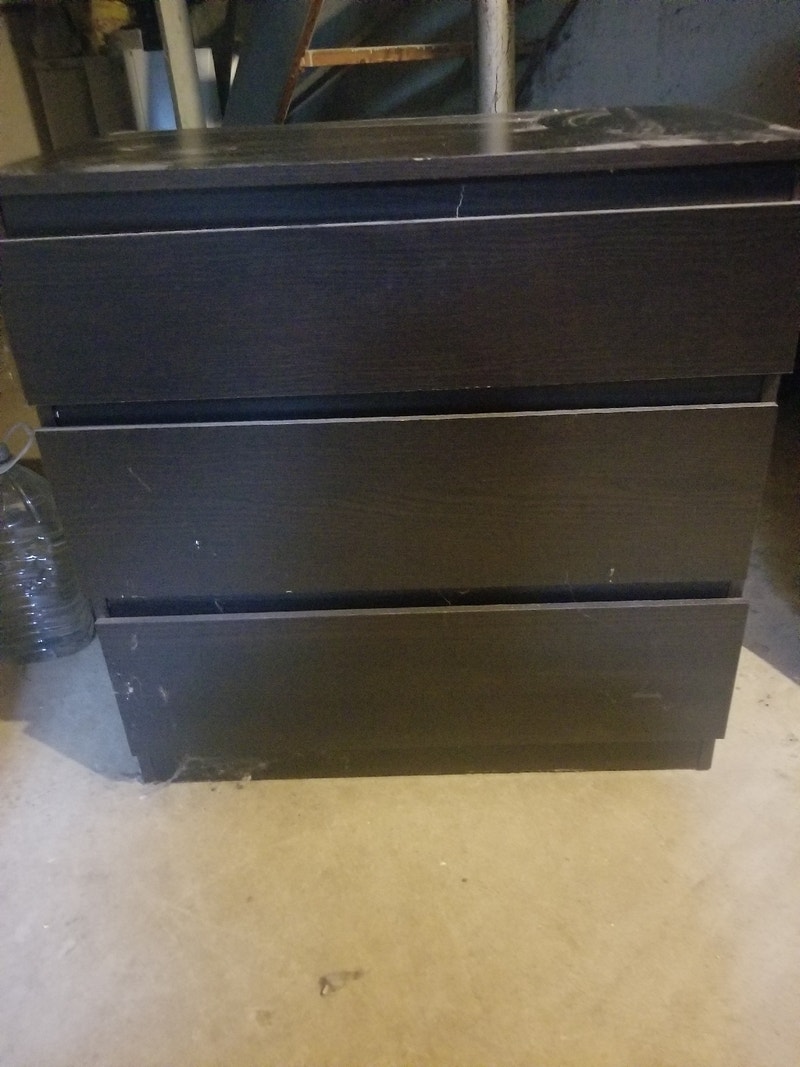 Little 3 drawer dresser Free Stuff Thunder Bay Kijiji
