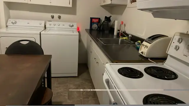 Chambre à louer pour étudiants CFP Qualitech et travailleurs !!! in Room Rentals & Roommates in Trois-Rivières - Image 6