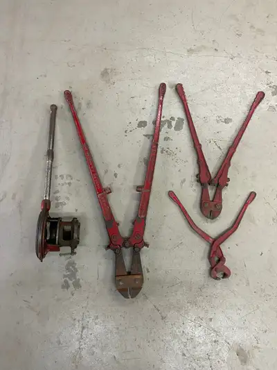 Cutters and Pipe Threader from 1‘’ to 4’’, View more