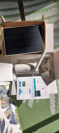 Hiseeu Wi-Fi Surveillance Security 2 cameras Solar Rechargeable