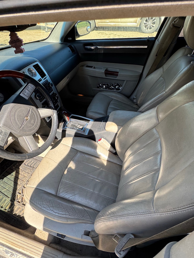 2005 Chrysler 300C in Cars & Trucks in Grande Prairie - Image 4