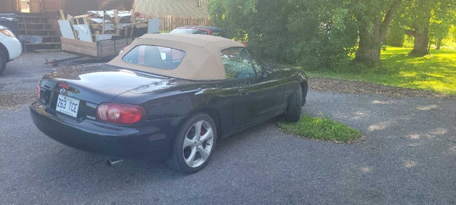 Miata 2001 — photo 2
