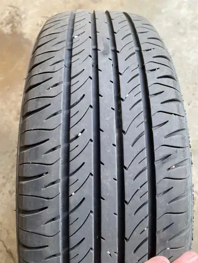 Tires were used for one summer season only. DELMAX ULTIMATOUR tires 185/70R14. Tires are on 2005 Hon...