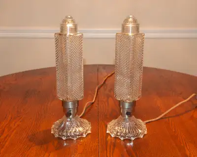 Art Deco Pressed-Glass Boudoir Lamp Pair (Bullet/Torpedo/Skyscraper shape, Vintage 1930s/40s) A love...