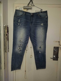 Womens Distressed Jeans