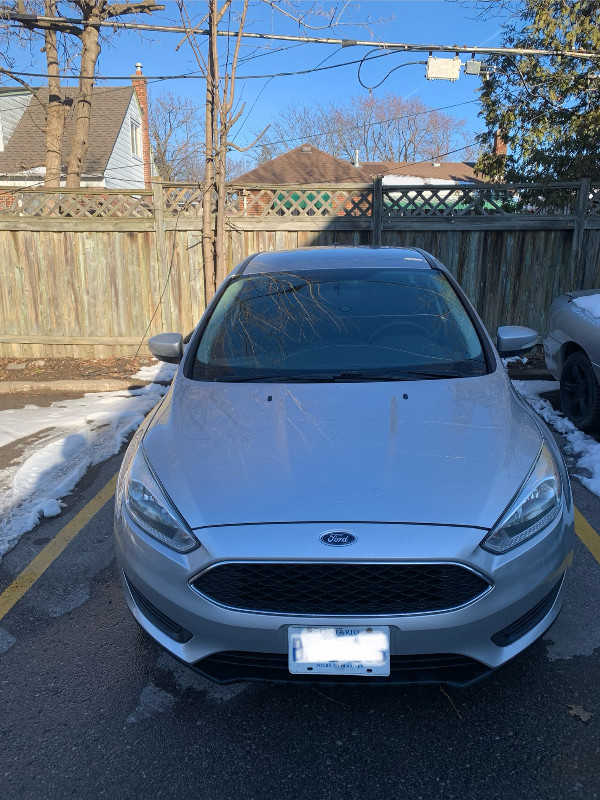 Ford Focus 2017 hatchback one owner in Cars & Trucks in City of Toronto - Image 2